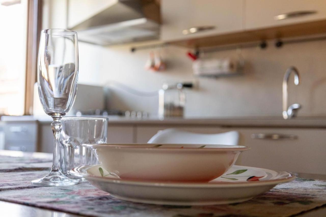 Apartament Casa Marilyn Desenzano del Garda Zewnętrze zdjęcie